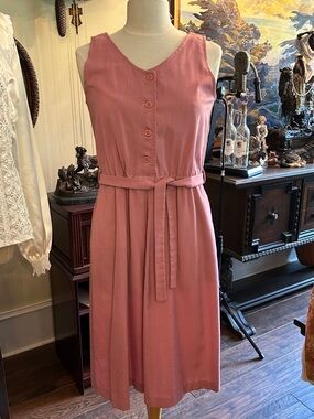 1980’s CHEERS Sz M Sleeveless Pink Belted Button-Front Belted Romper Dress